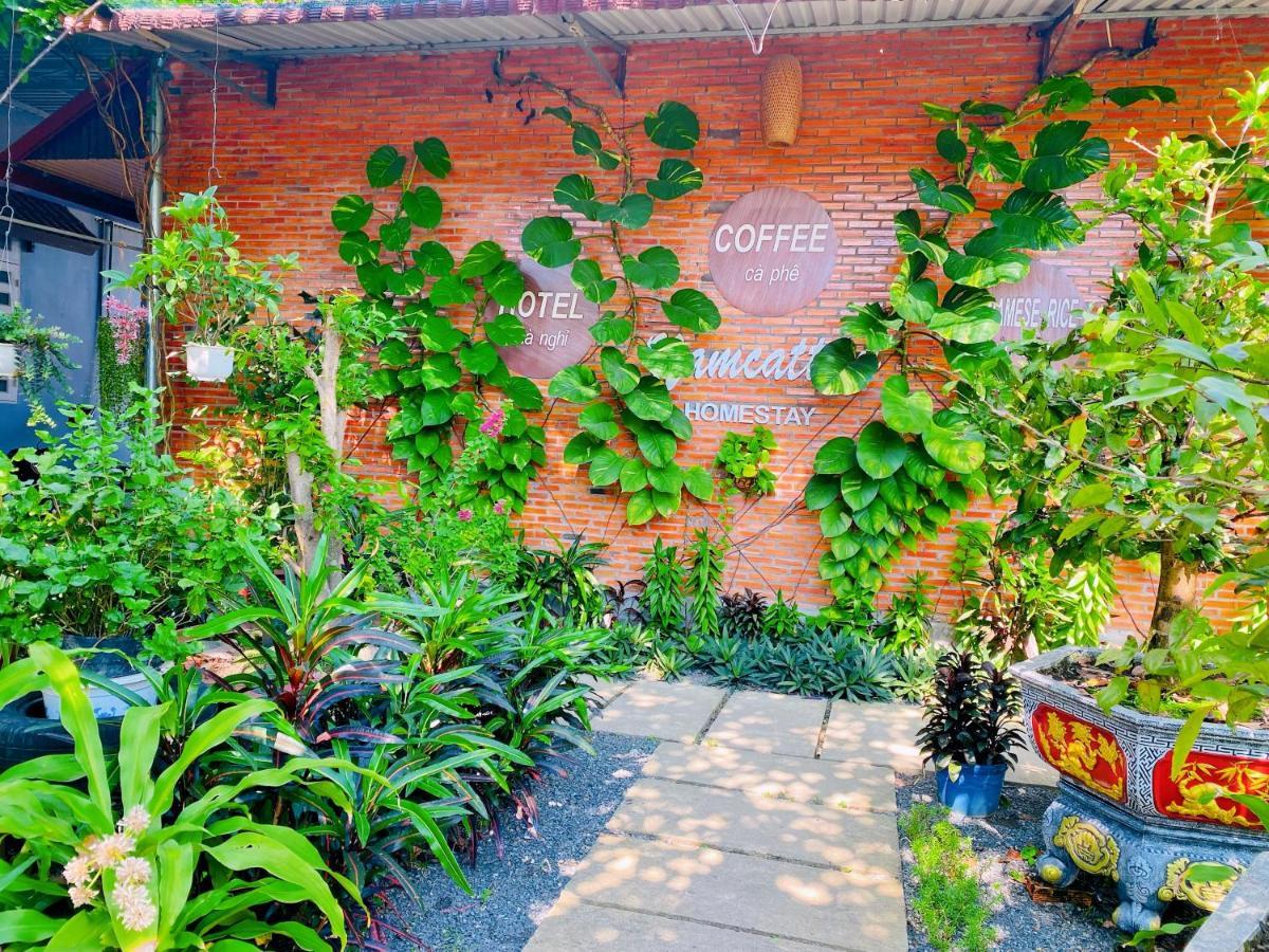 Nam Cat Tien Homestay Exteriör bild
