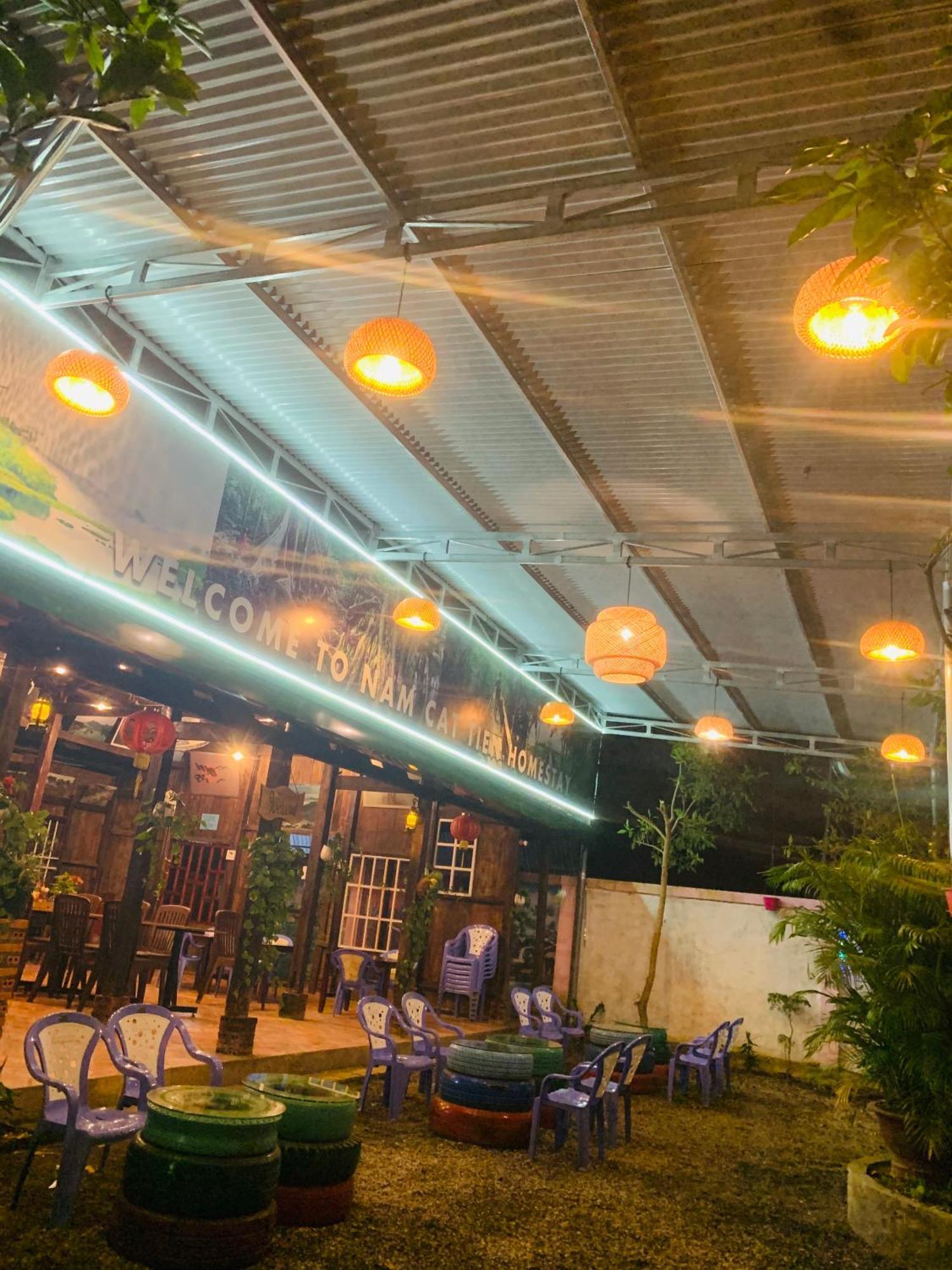 Nam Cat Tien Homestay Exteriör bild