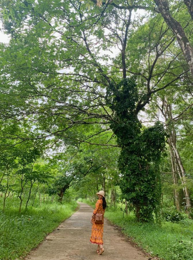 Nam Cat Tien Homestay Exteriör bild